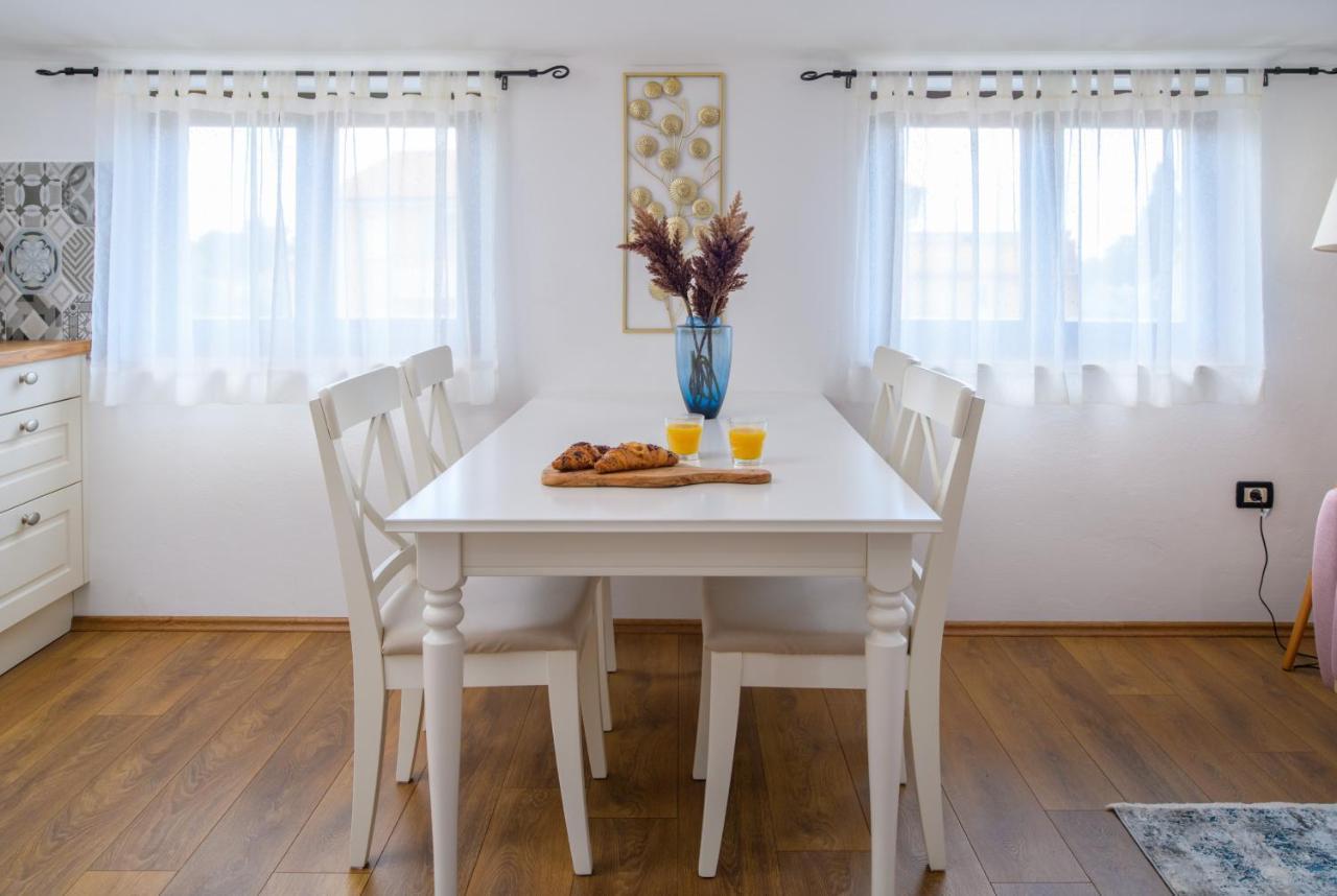 Apartments Perkovic Фажана Экстерьер фото